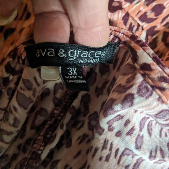 Ava and Grace blouse - Picture 4 of 4